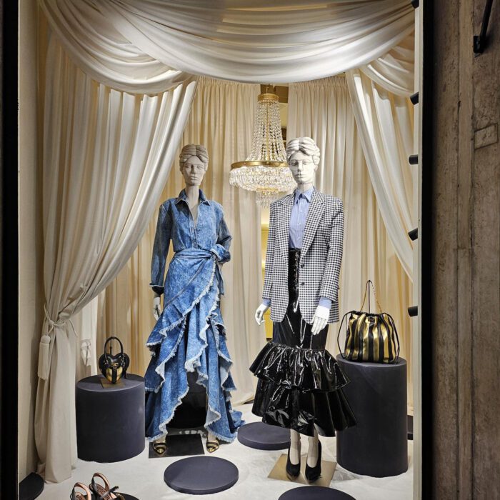 noleggio lampadario per vetrina